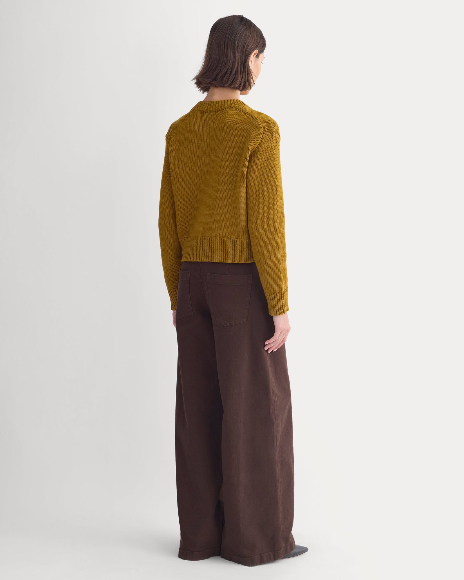 Open-Knit Cardigan Crew in Elevated Cotton in Tapenade — detail view