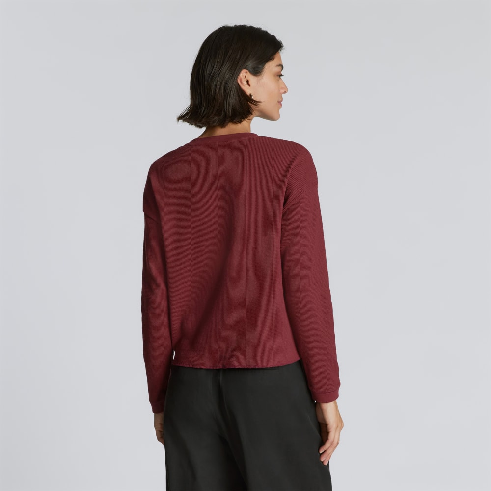 The Organic Cotton Waffle Henley in Brandy — detail view