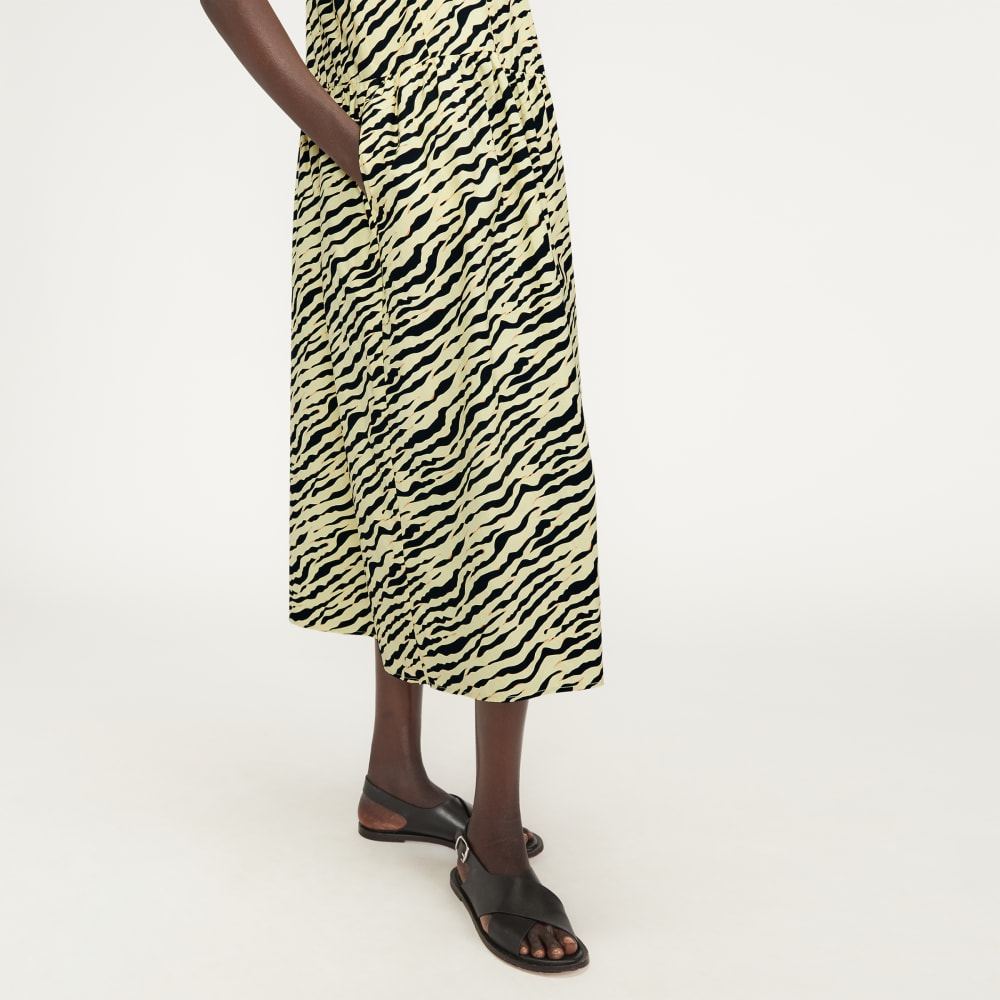 The Poplin Summer Dress in Pale Yellow Tiger Stripe — detail view