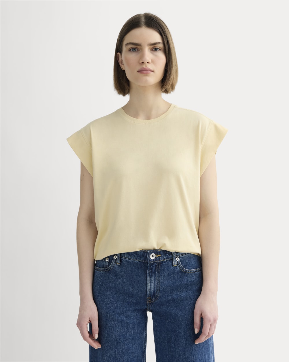 The Muscle Tee in Essential Cotton in Banana Crepe — front view