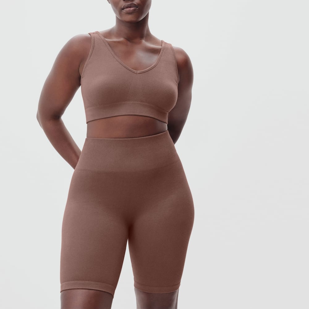 The Seamless Bike Short in Acorn — alternate view
