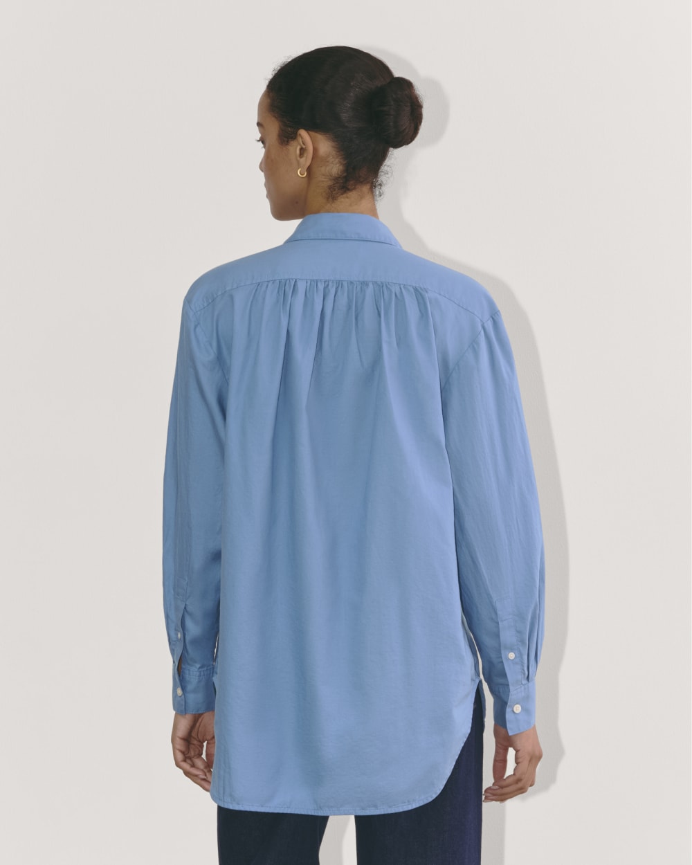 The Gathered Shirt in Silky Cotton in Bluebell — detail view