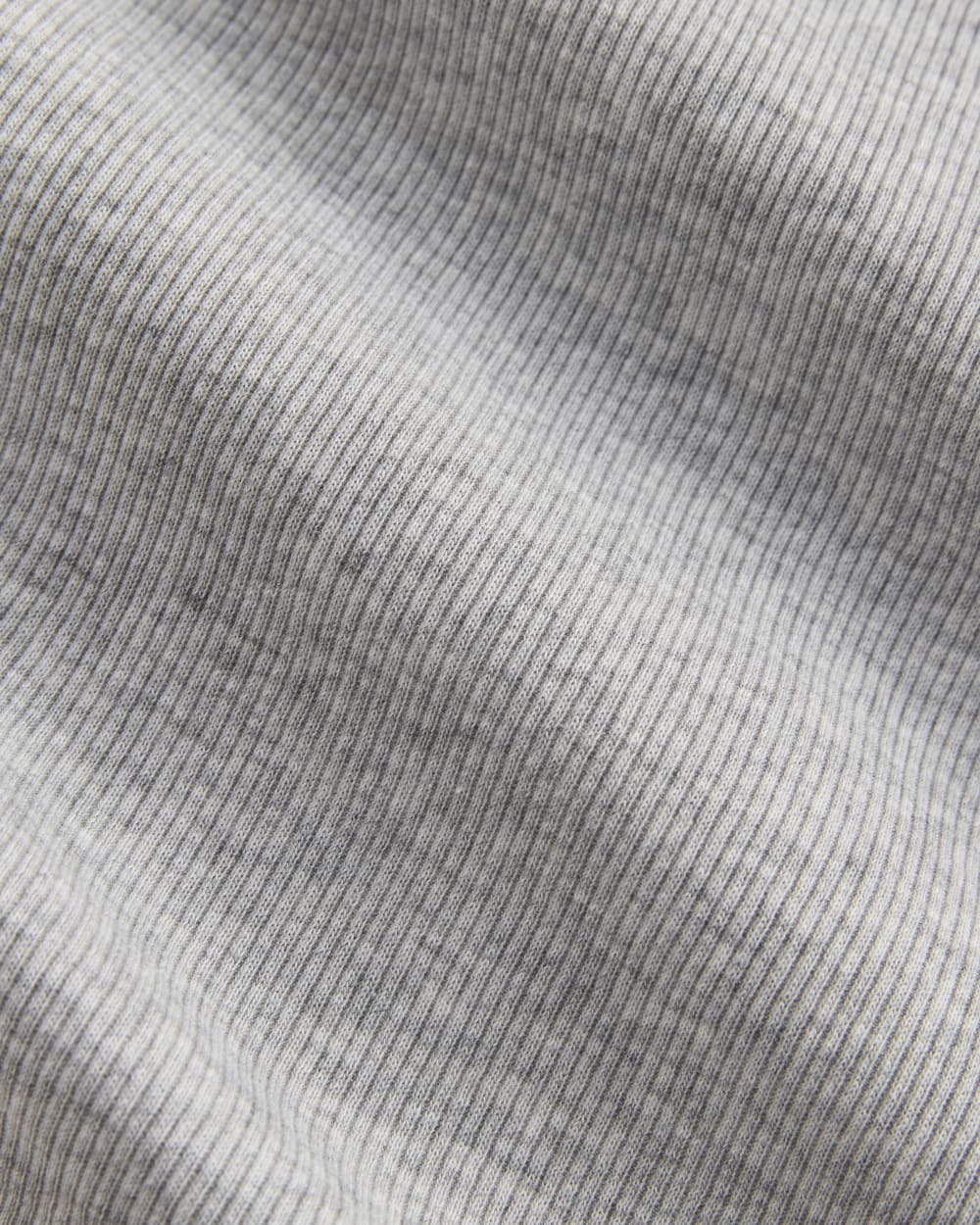 The Luxe Rib Henley in Classic Heather Grey — detail view