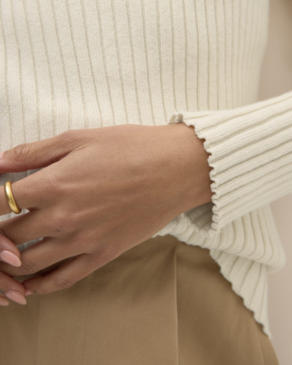 The Cotton Rib Crew in Canvas — detail view