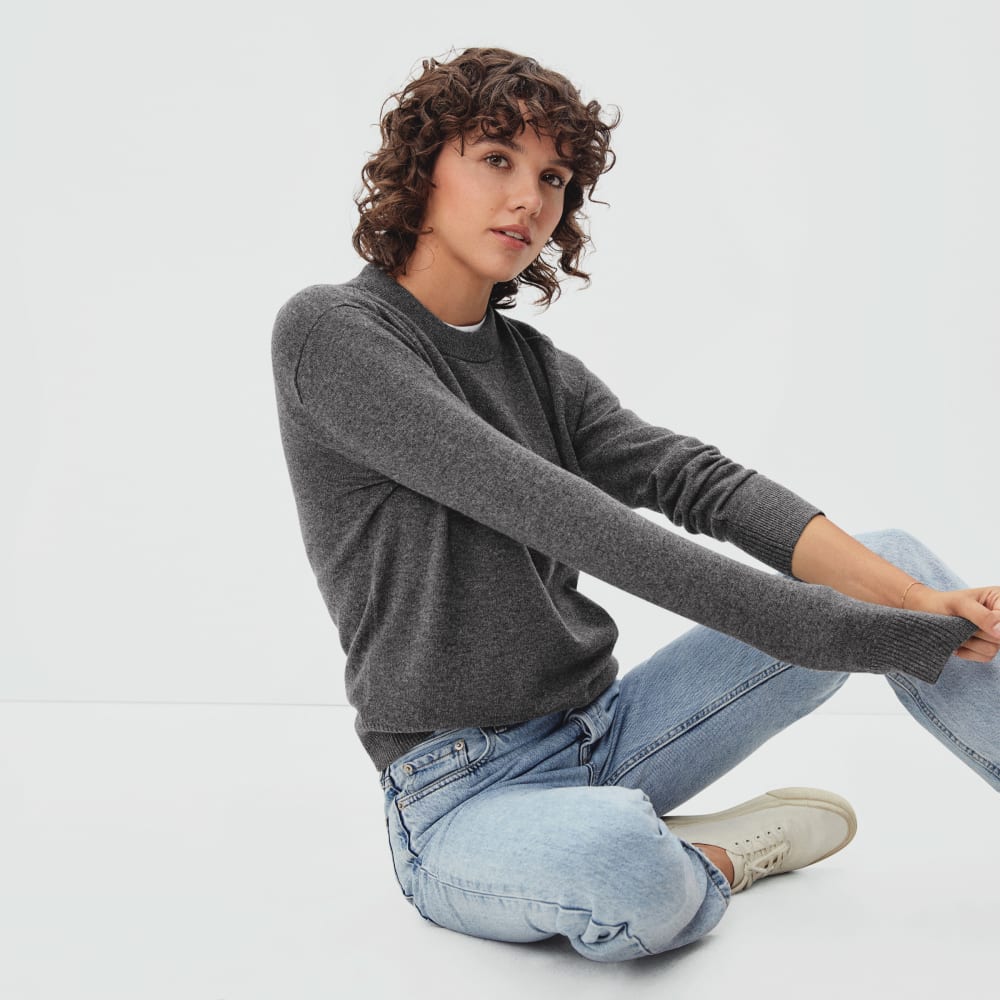 The Cashmere Crew in Charcoal — detail view