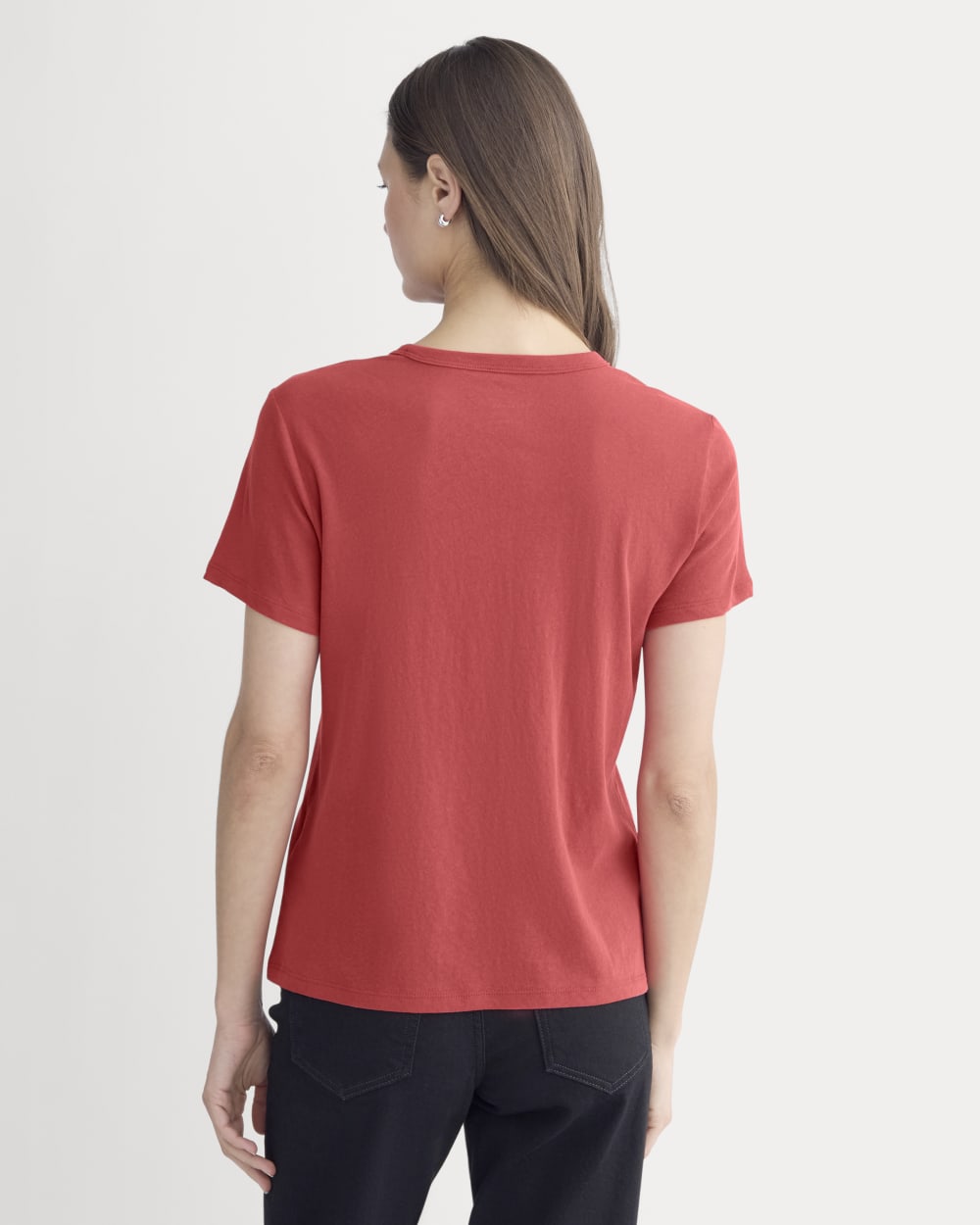 The Slim Air Tee in Vintage Red — detail view