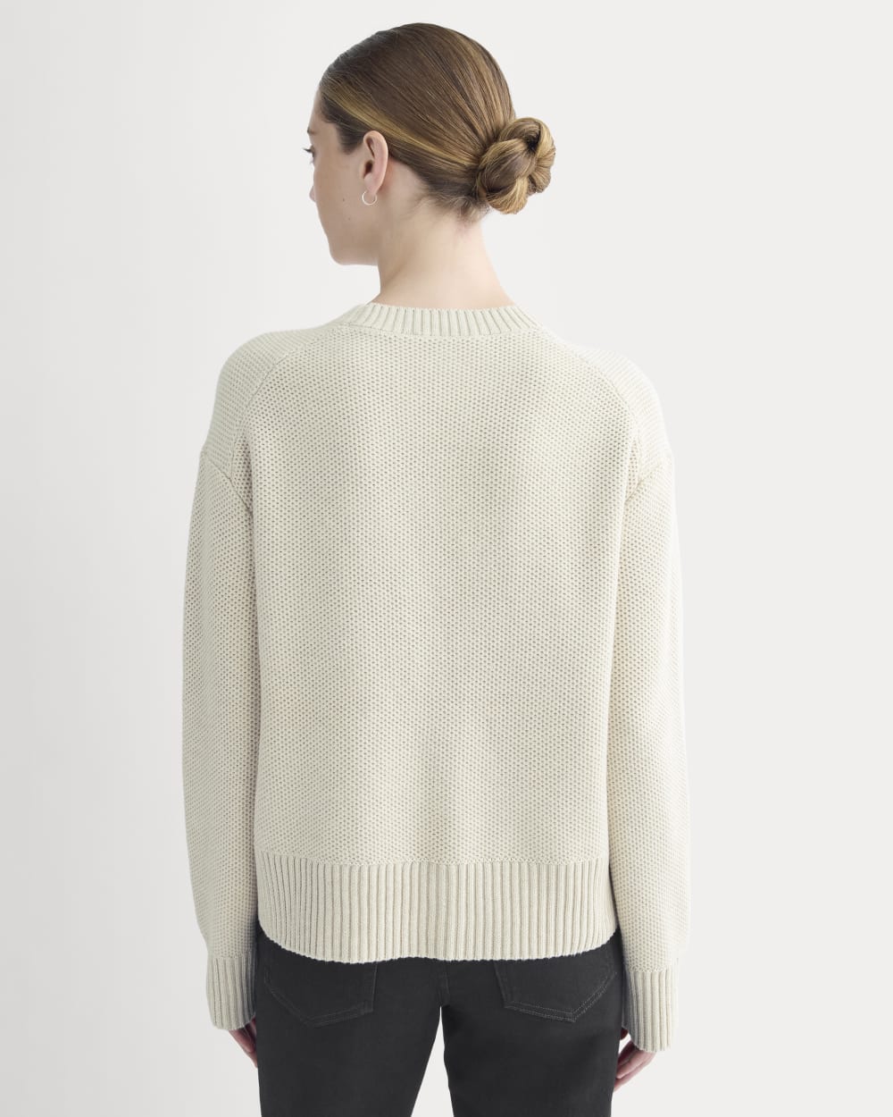 The Cotton Honeycomb Square Crew in Heathered Oat — detail view
