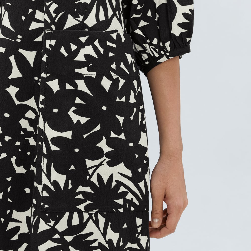 The Seersucker Puff Sleeve Dress in Black / Canvas Floral — detail view