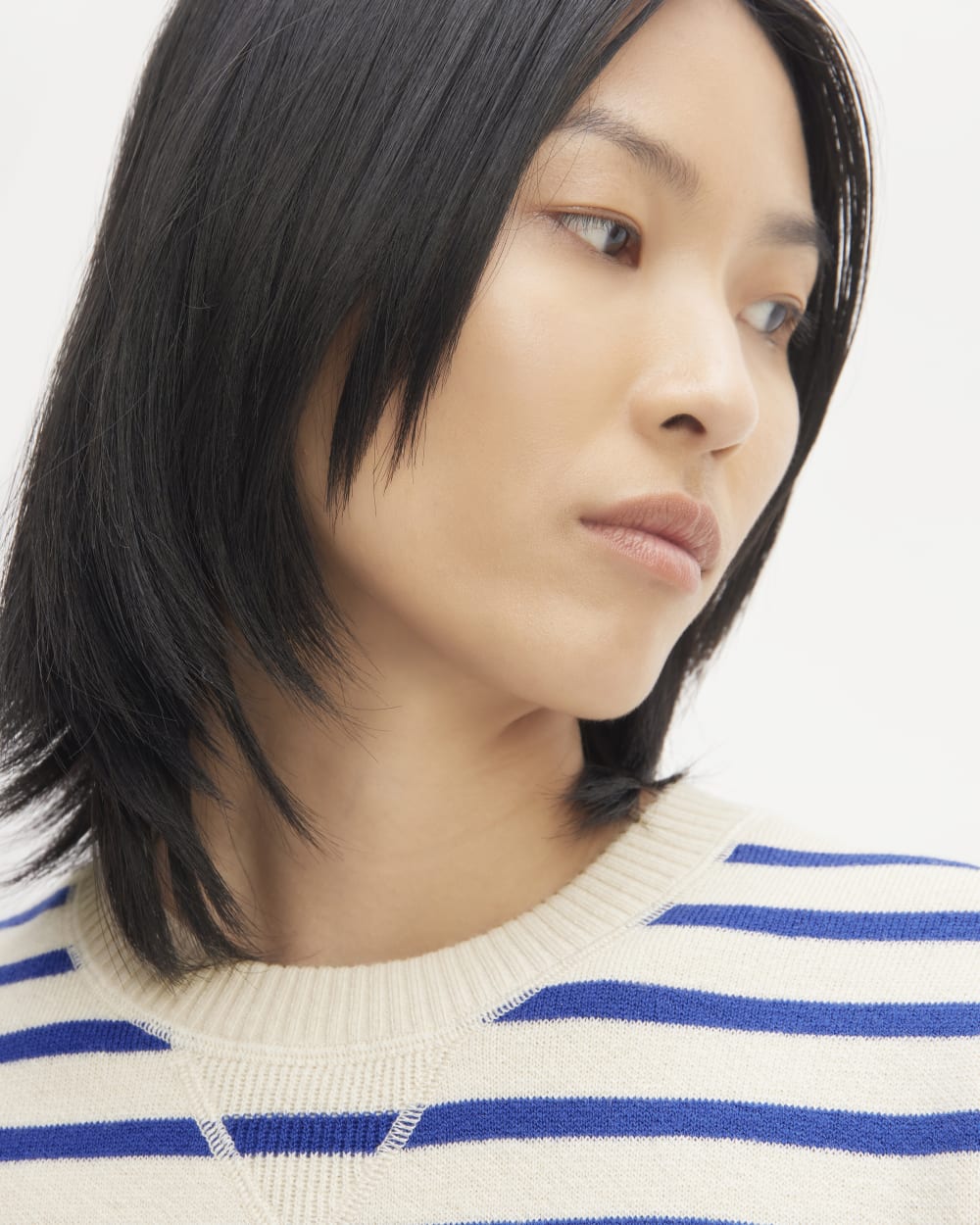 The Cotton-Merino Sweatshirt in Canvas / Lapis Blue — detail view