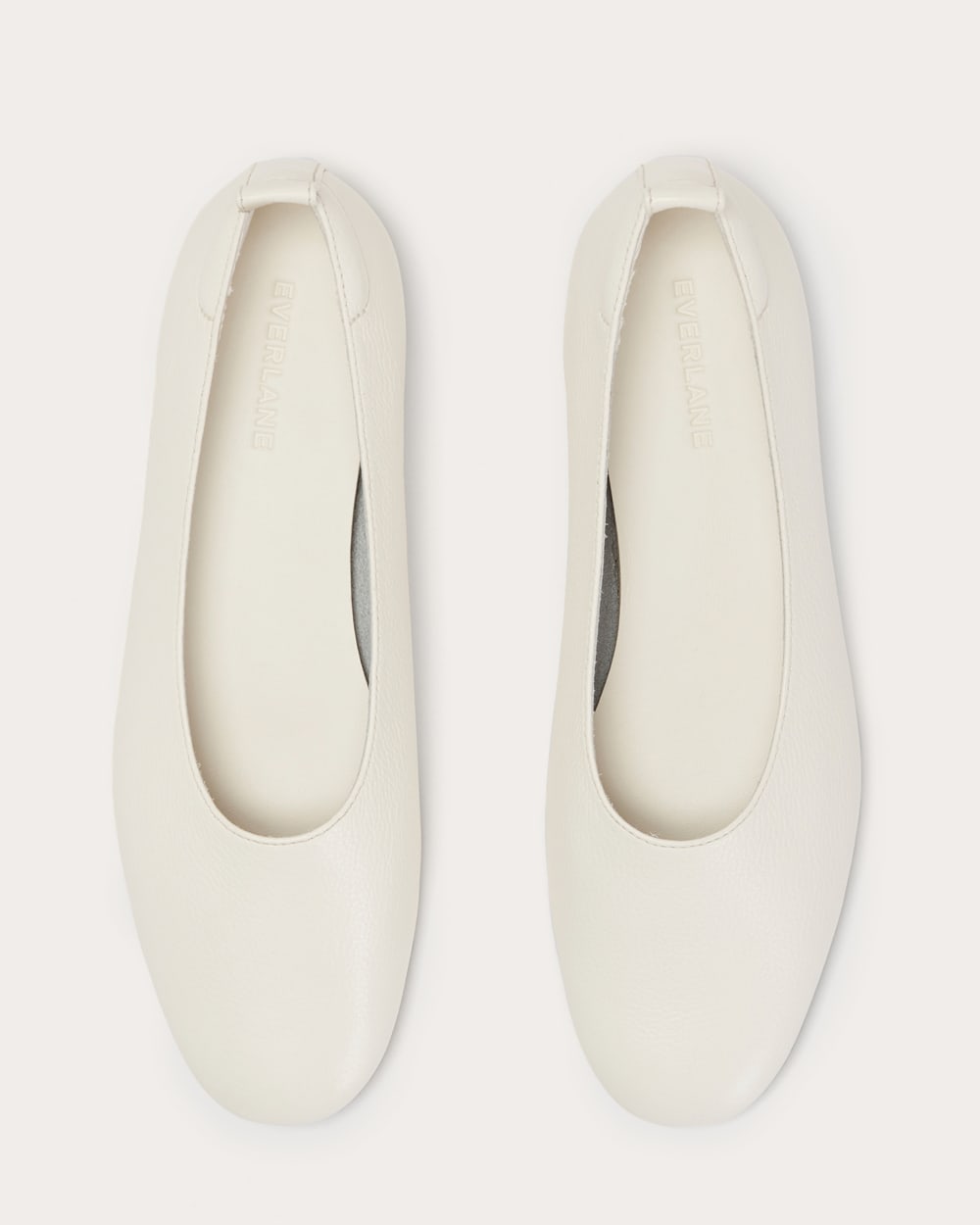 The Day Glove in Canvas — detail view