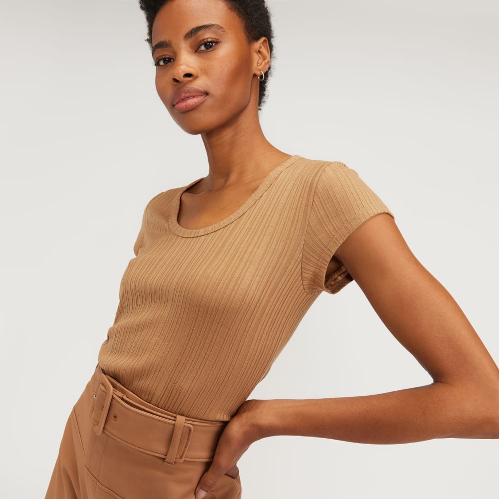 The Rib Soft Knit Scoop-Neck Tee in Caramel — detail view