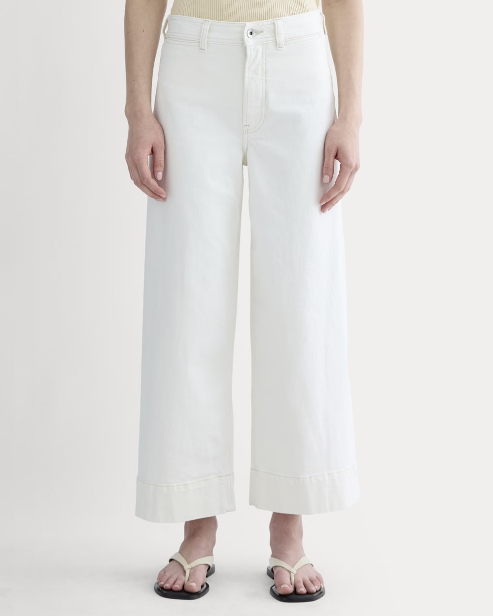 The Mariner Cropped Jean in Calico Ecru — detail view
