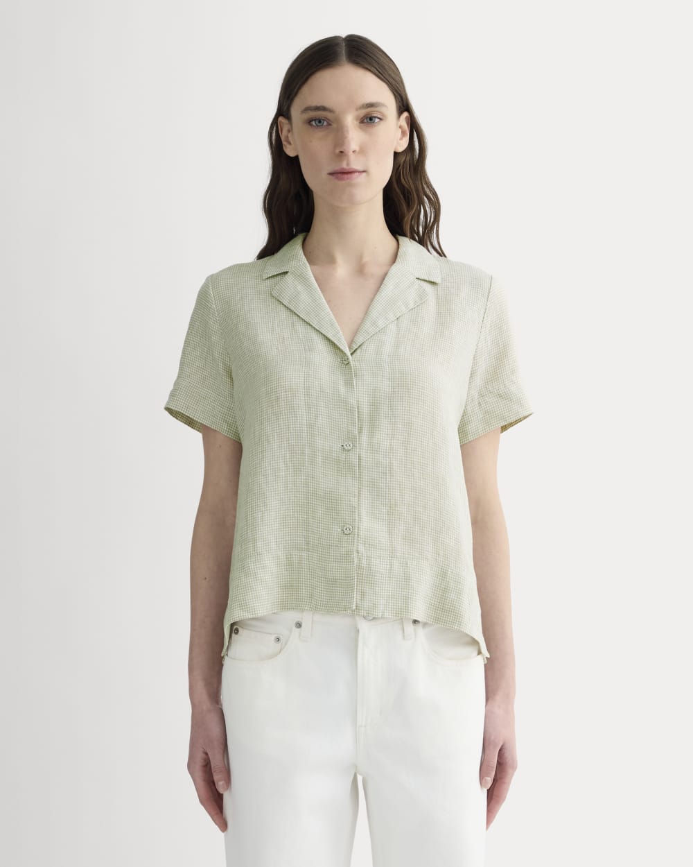The Notch Shirt in Linen in Elm Gingham — front view