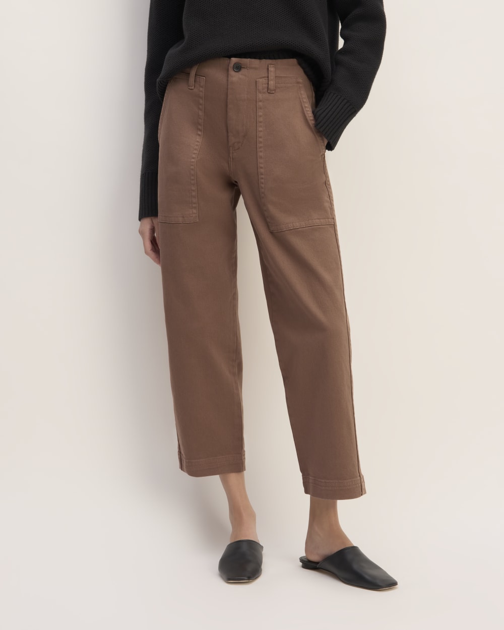 The Organic Utility Pant in Carob Brown — detail view