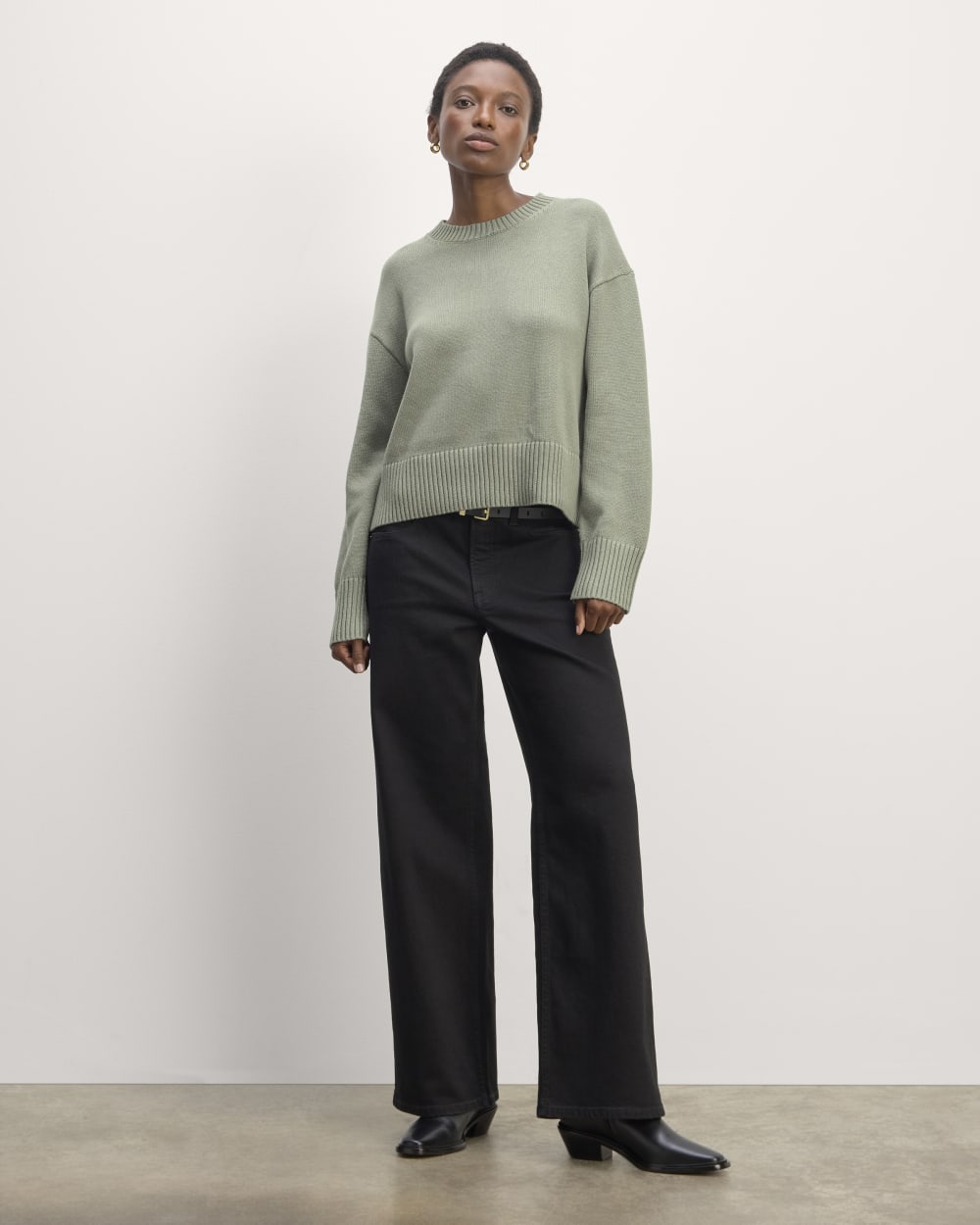The Boxy Sweater in Everyday Cotton in Sage Green — detail view