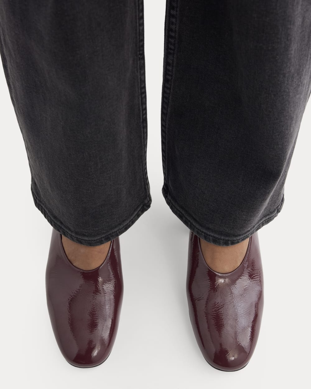 Curved Slingback Heel in Burgundy — detail view