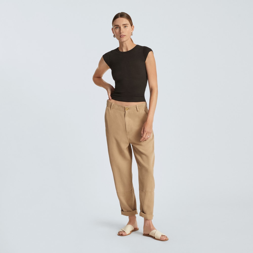 The Chino in Buttersoft in Dark Khaki — detail view