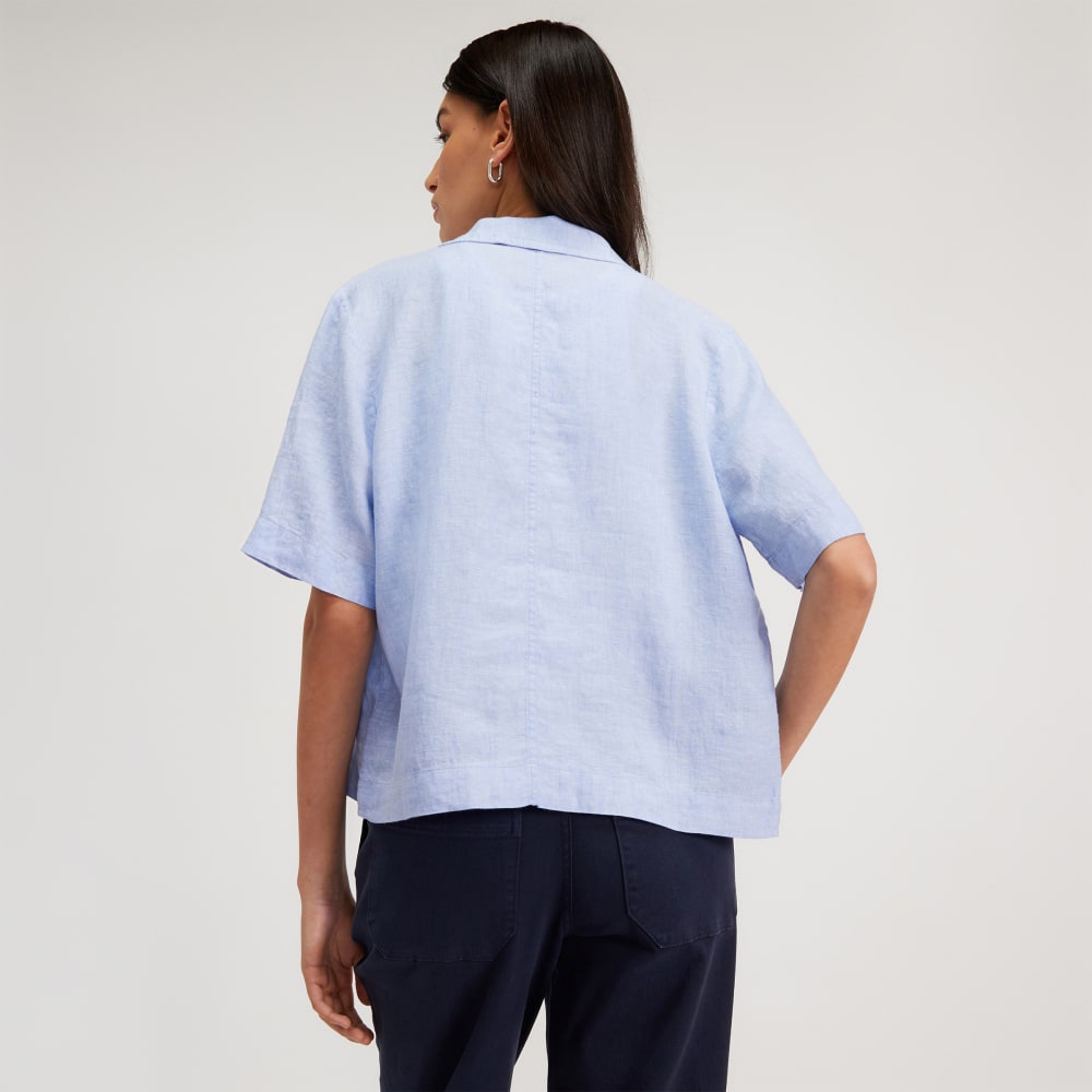 The Linen Workwear Shirt in Light Blue — detail view