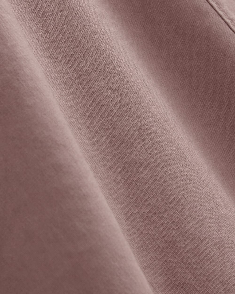 The Seamed Dress in Stretch Linen in Rose Dusk — detail view