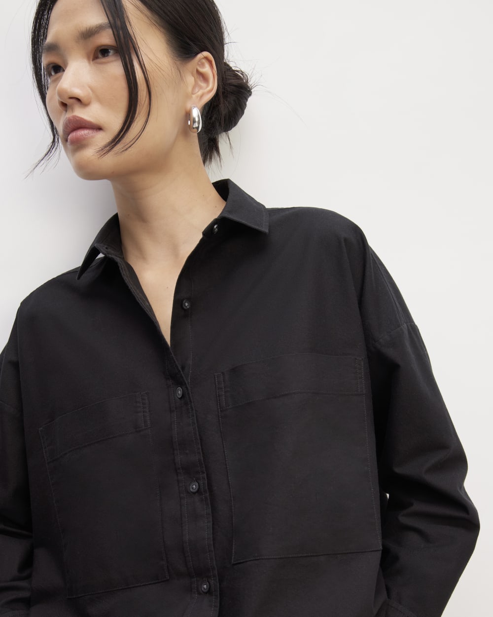 The Boxy Oxford in Black — detail view