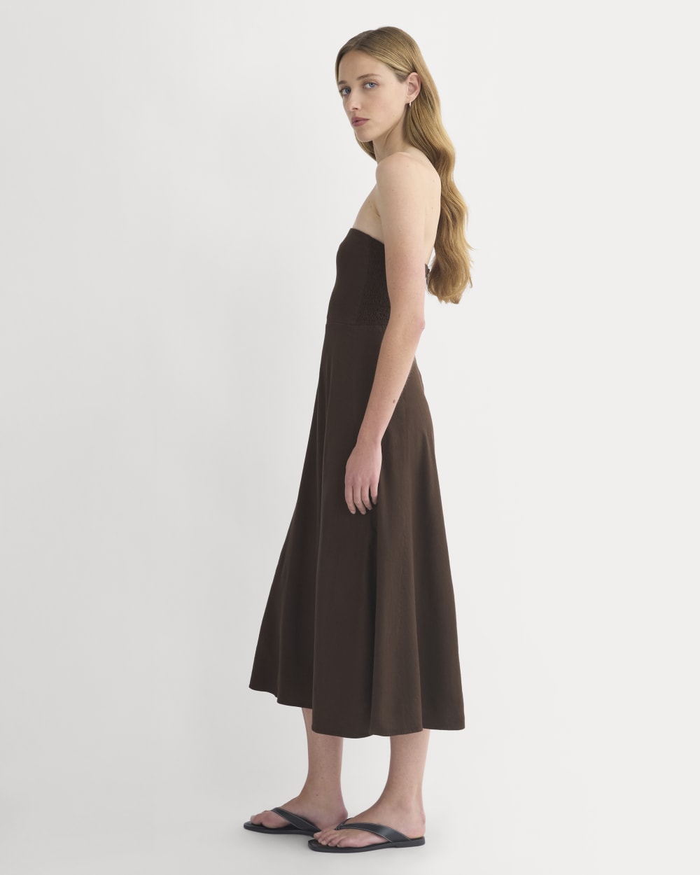Strapless Dress in Stretch Linen in Dark Brown — detail view