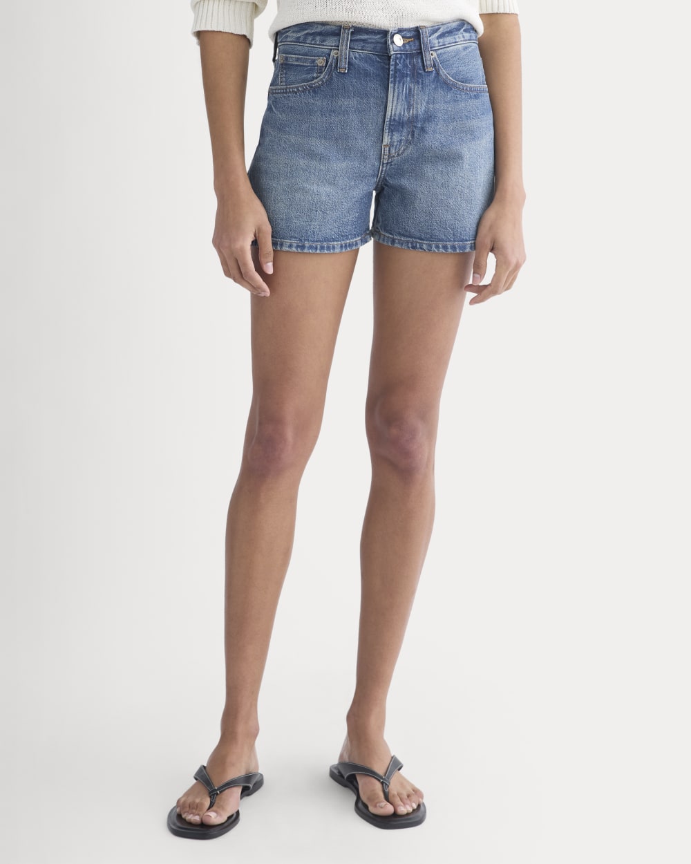 Classic Jean Short in Medium Indigo — detail view