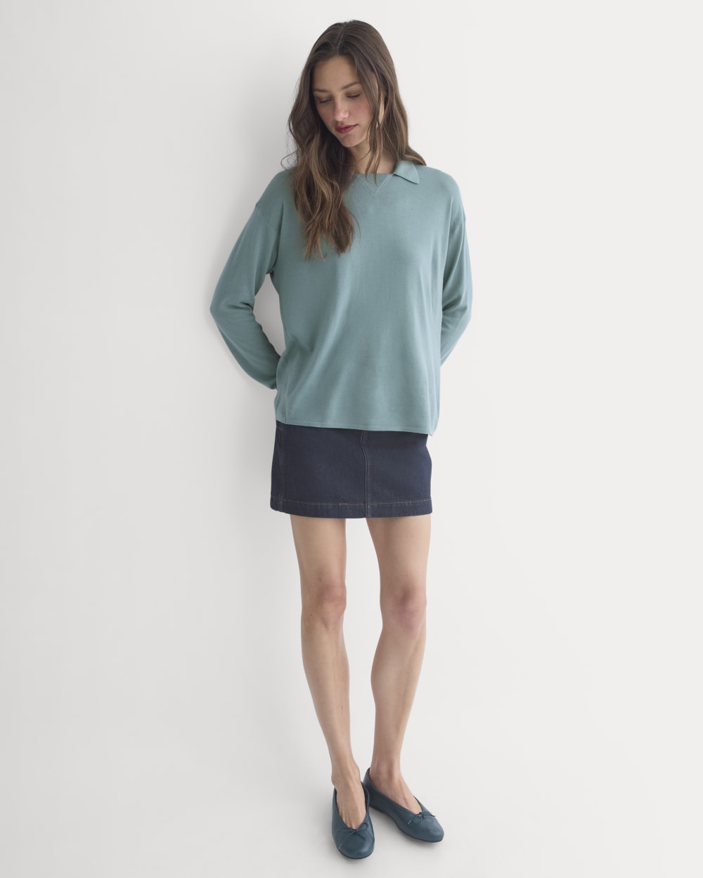 Oversized Polo in Ultrafine Merino in Gray Mist — detail view