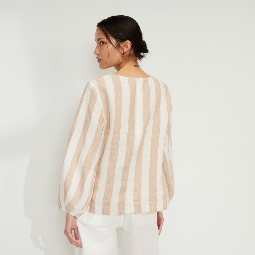The Linen Long-Sleeve Top in Bone / Caramel — detail view