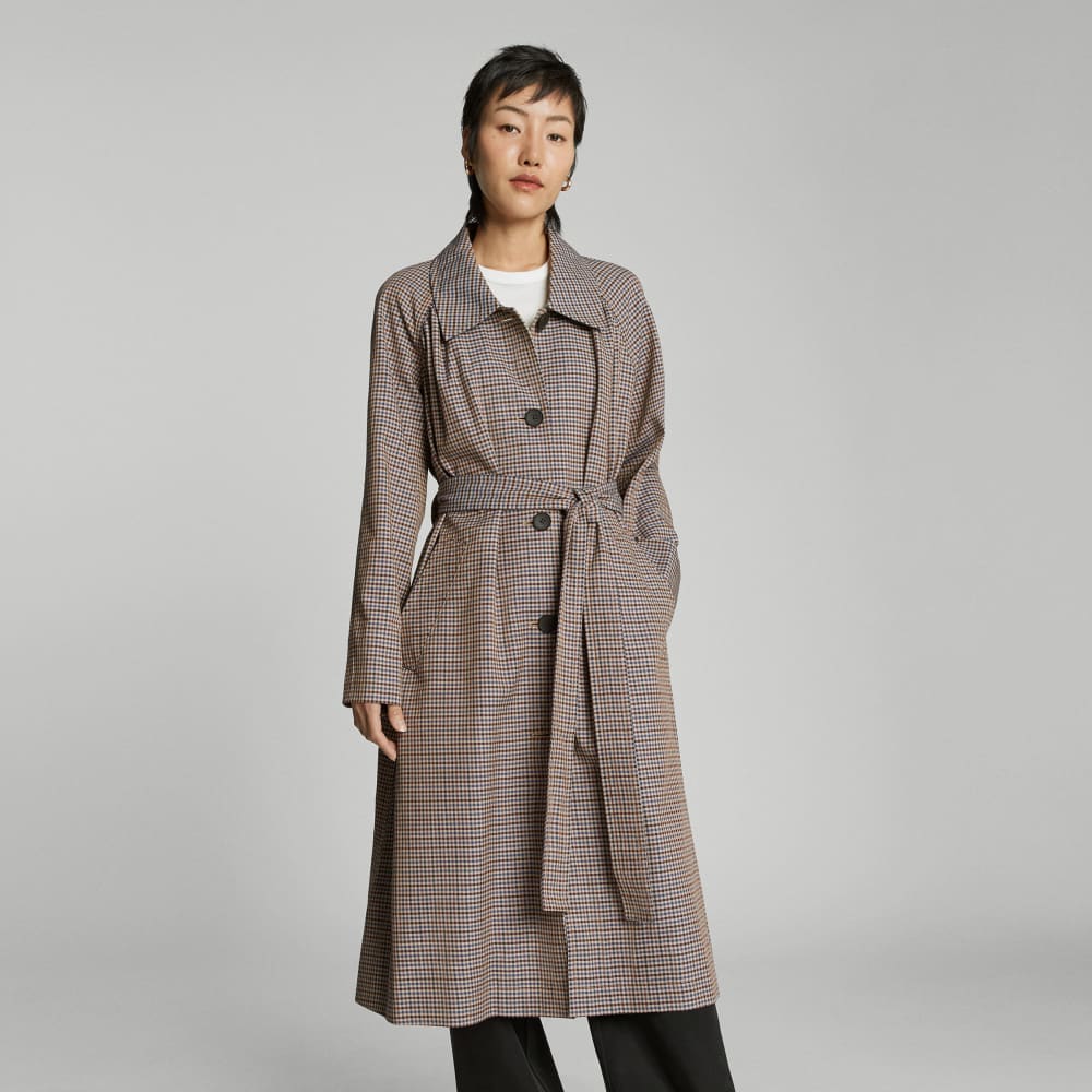 The Gathered Drape Trench in Blue / Brown Houndstooth — detail view
