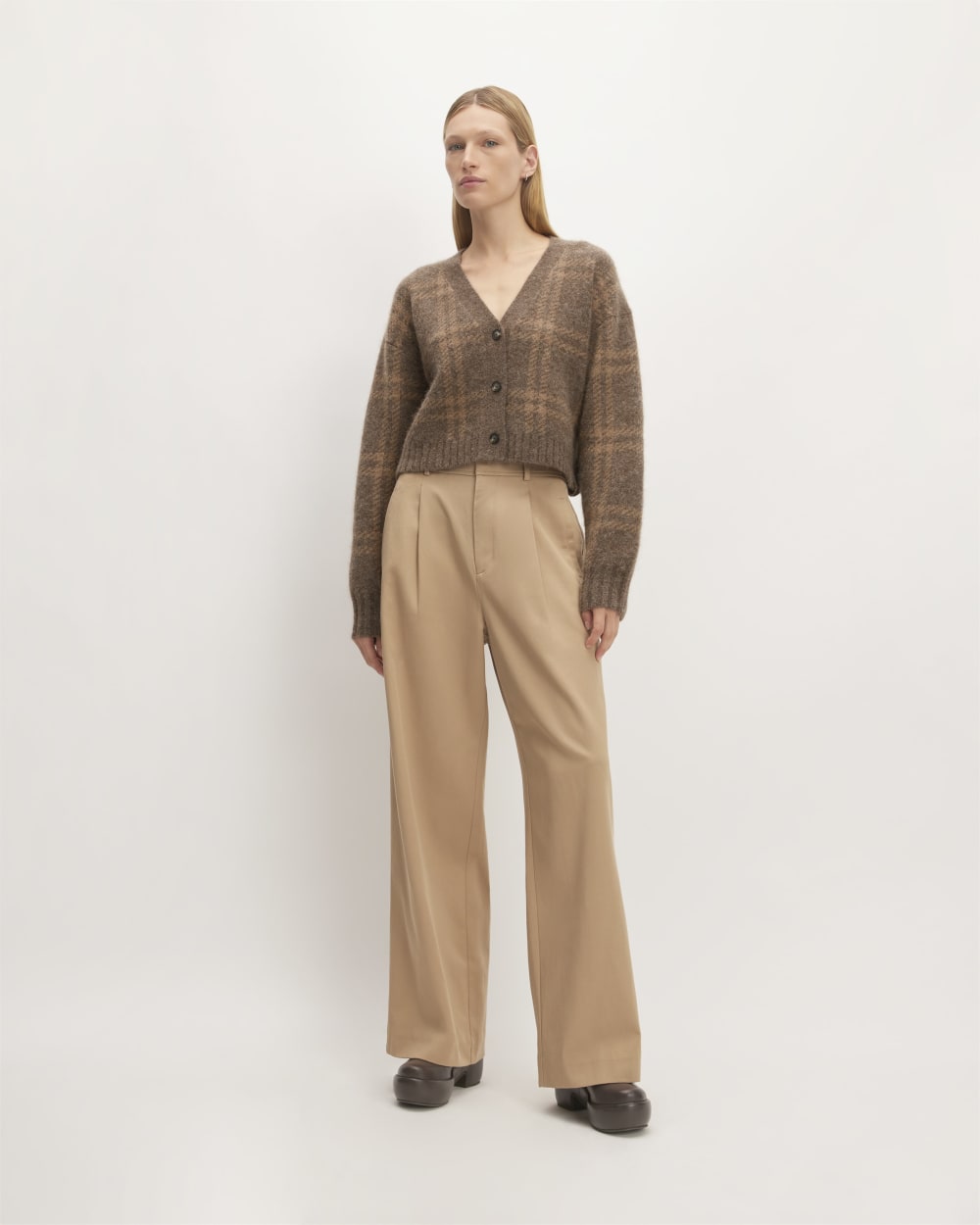 The Alpaca V-Neck Cropped Cardigan in Cocoa / Tiger's Eye — detail view