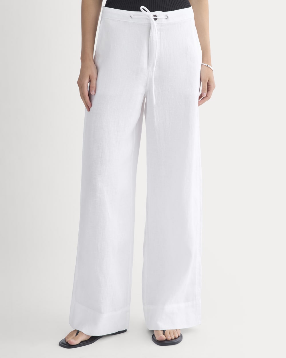 Wide-Leg Drawstring Pant in Linen in White — detail view