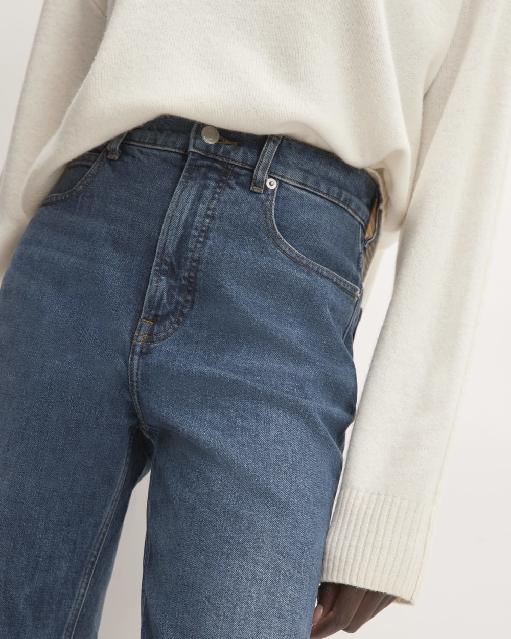 The Way-High® Jean in Abyss — detail view