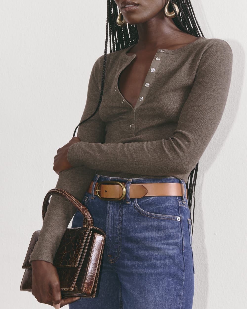 The Luxe Rib Henley in Heathered Fatigue — detail view