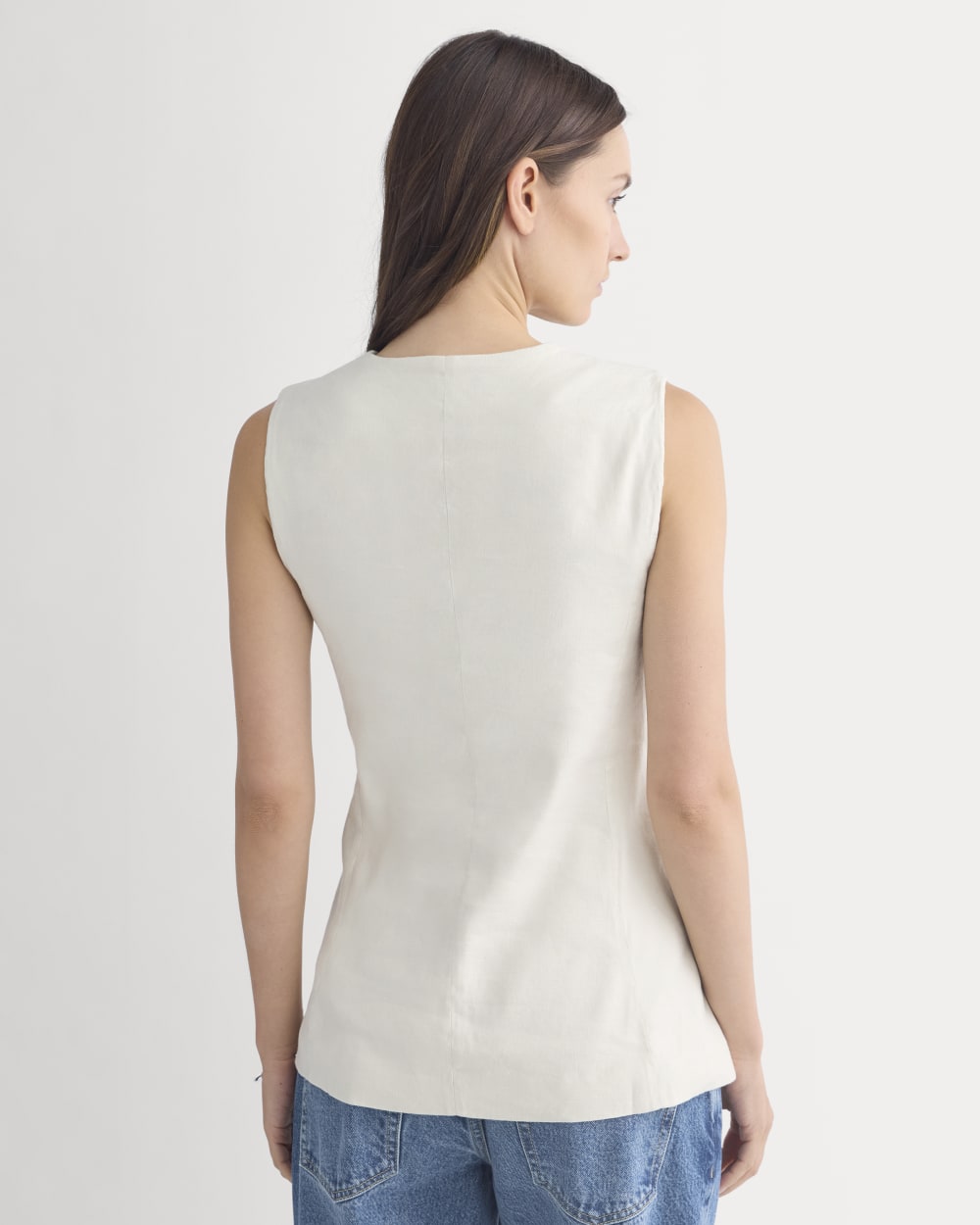 Long Vest in Stretch Linen in Birch — detail view