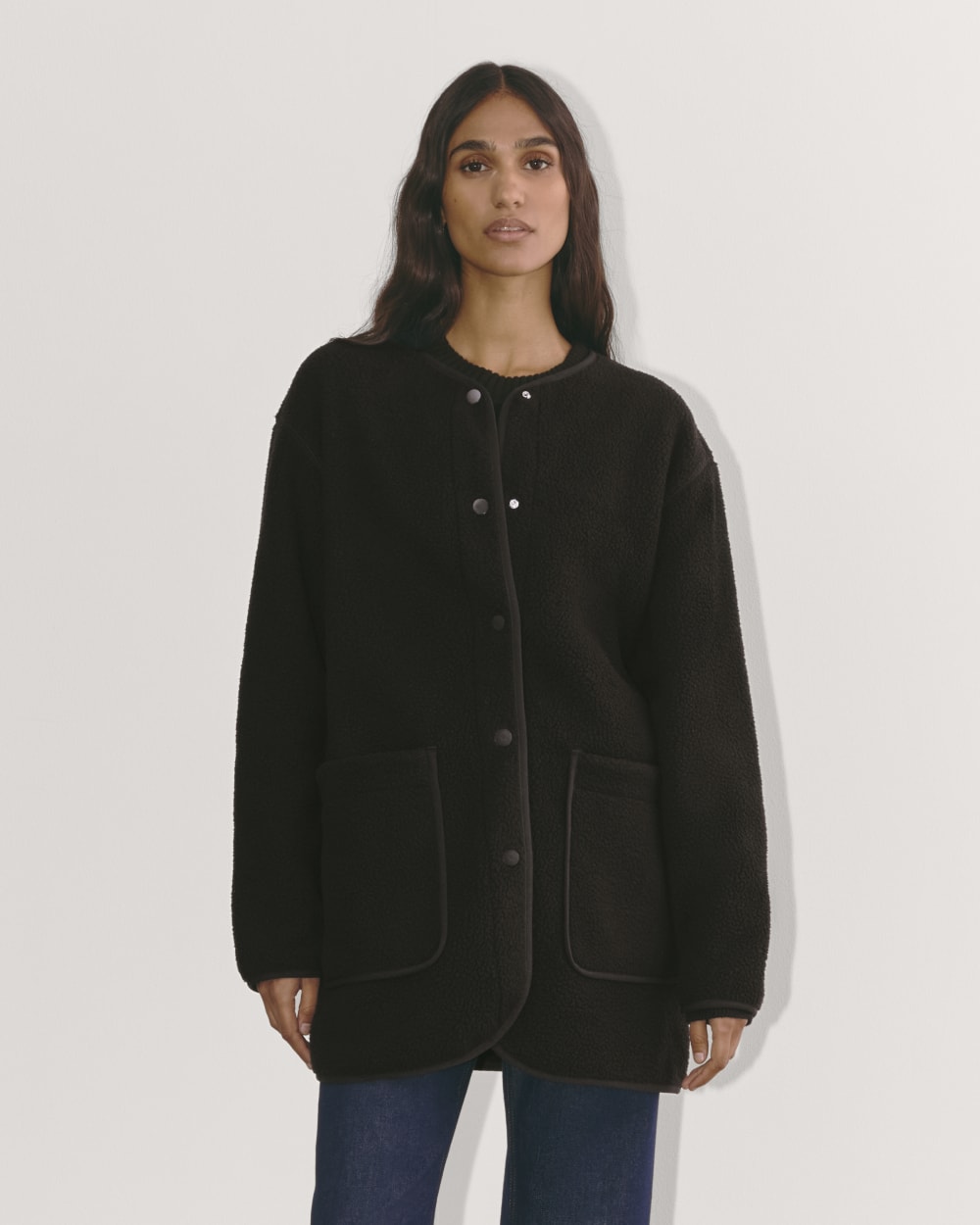 The Teddy Liner in Black — front view