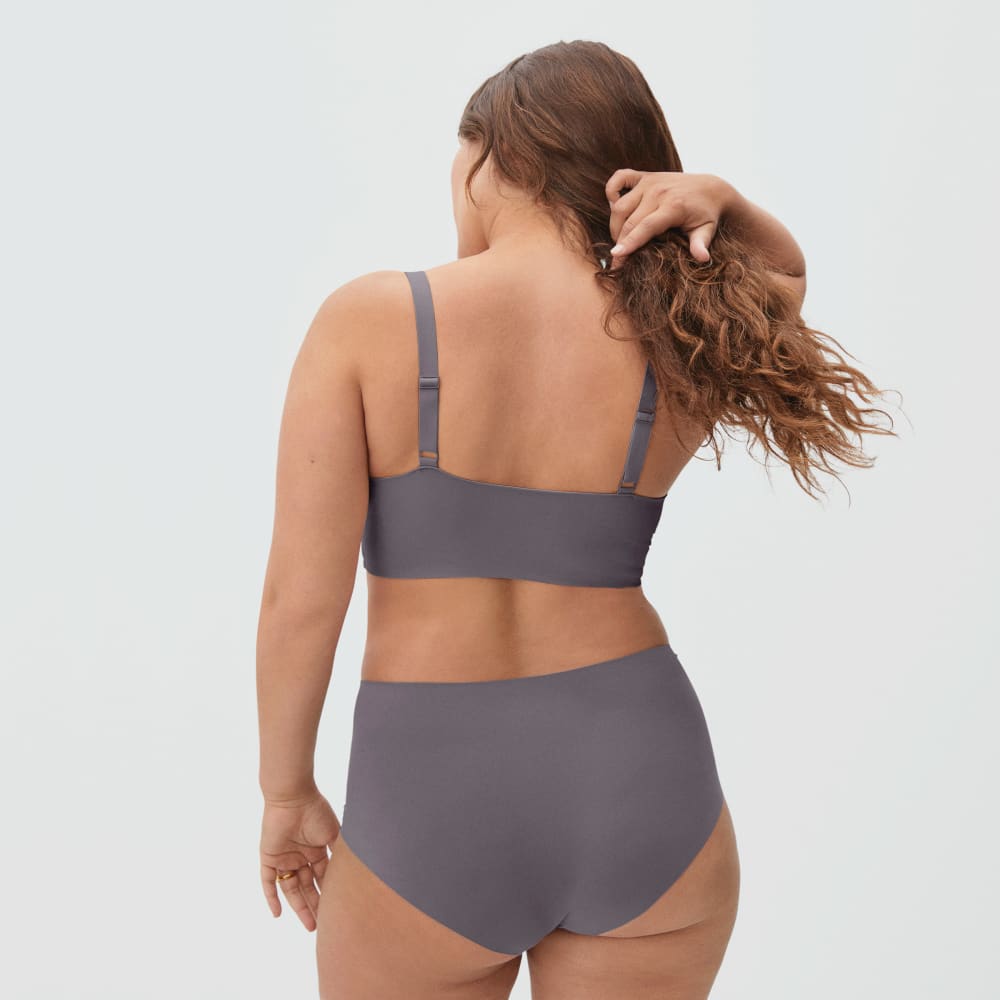 The Invisible Bra in Plum Grey — detail view