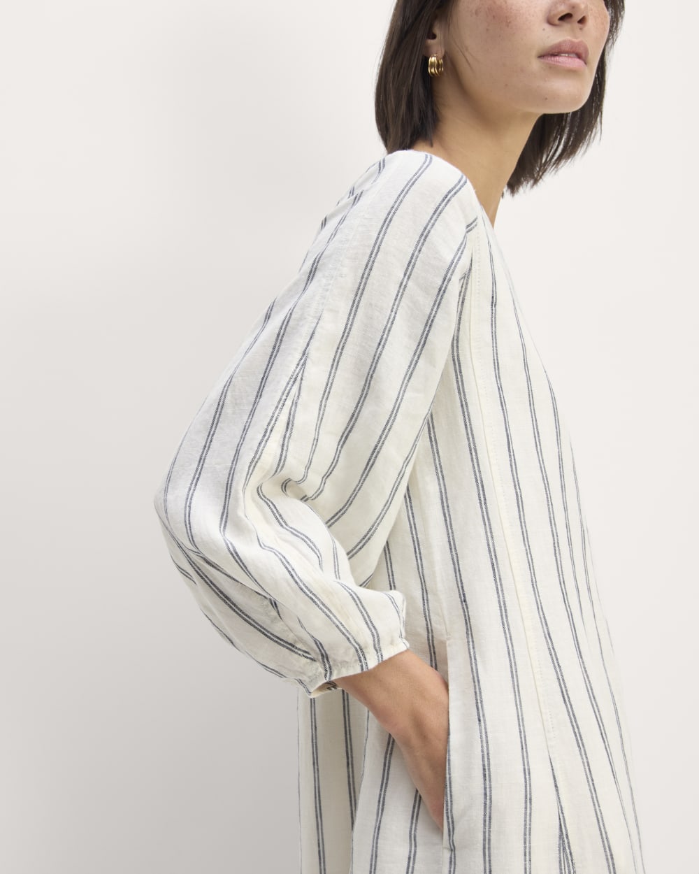 The Linen A-Line Midi Dress in Bone/Navy — detail view