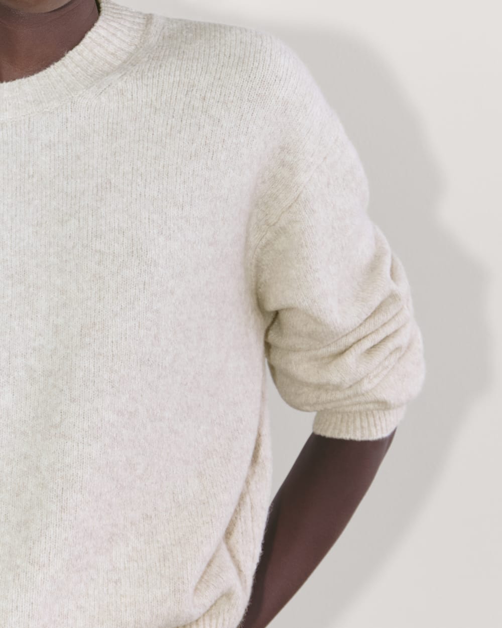 The Cocoon Crew in Plush Cotton in Heathered Oat — detail view