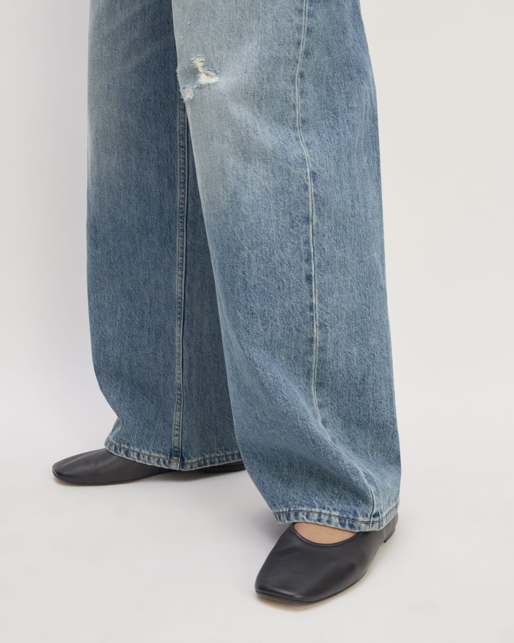 The Super Baggy Jean in Faded Indigo — detail view