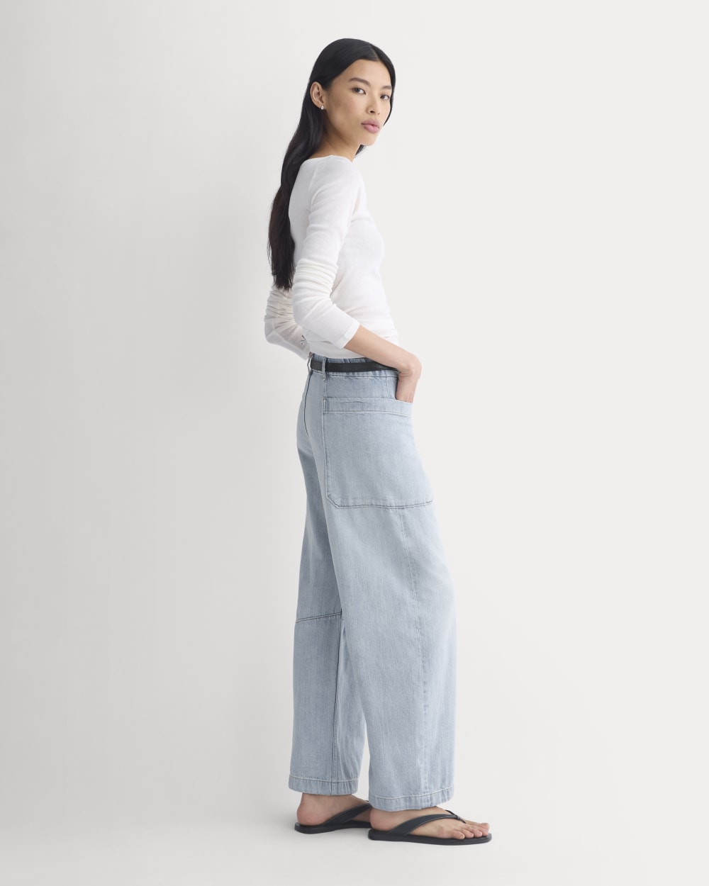 The Gardener Pull-On Jean in Light Vintage Indigo — detail view