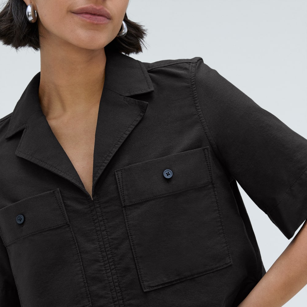 The Oxford Popover in Black — detail view