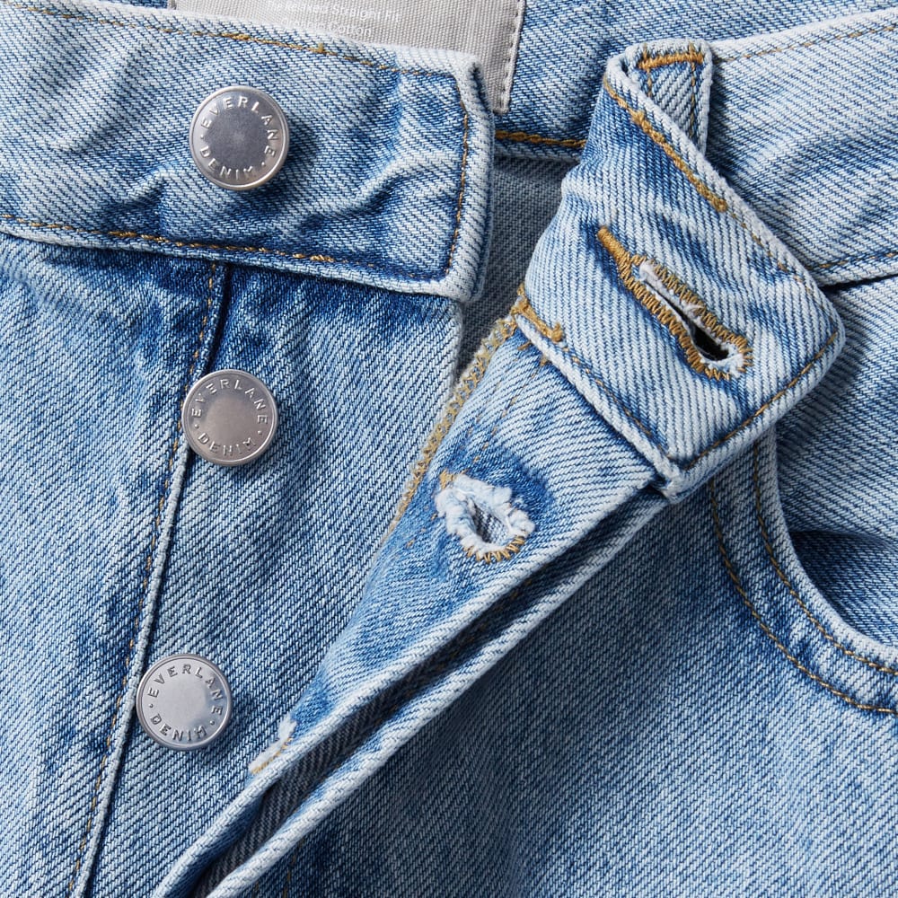 The Rigid Slouch Jean in Broken-In Blue — detail view