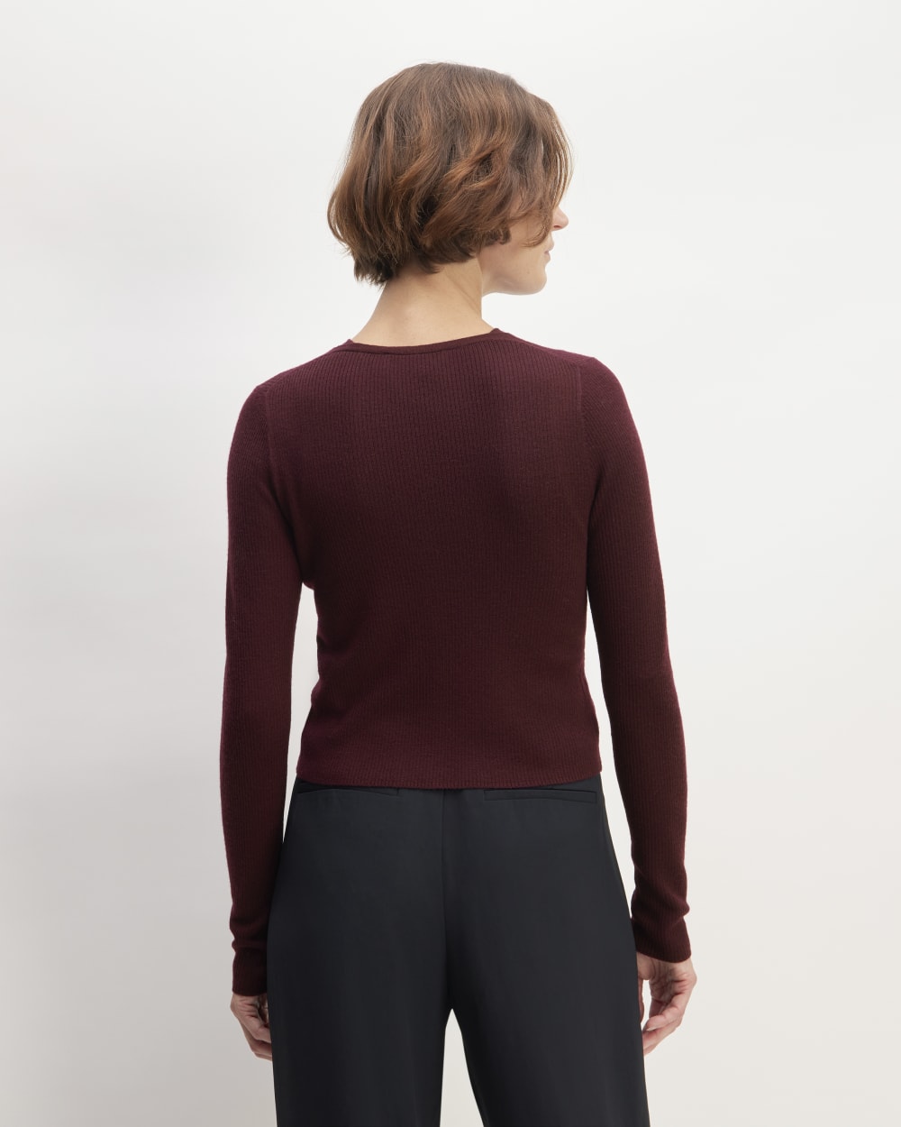 The Cardigan in Ultrasoft Merino in Burgundy — detail view