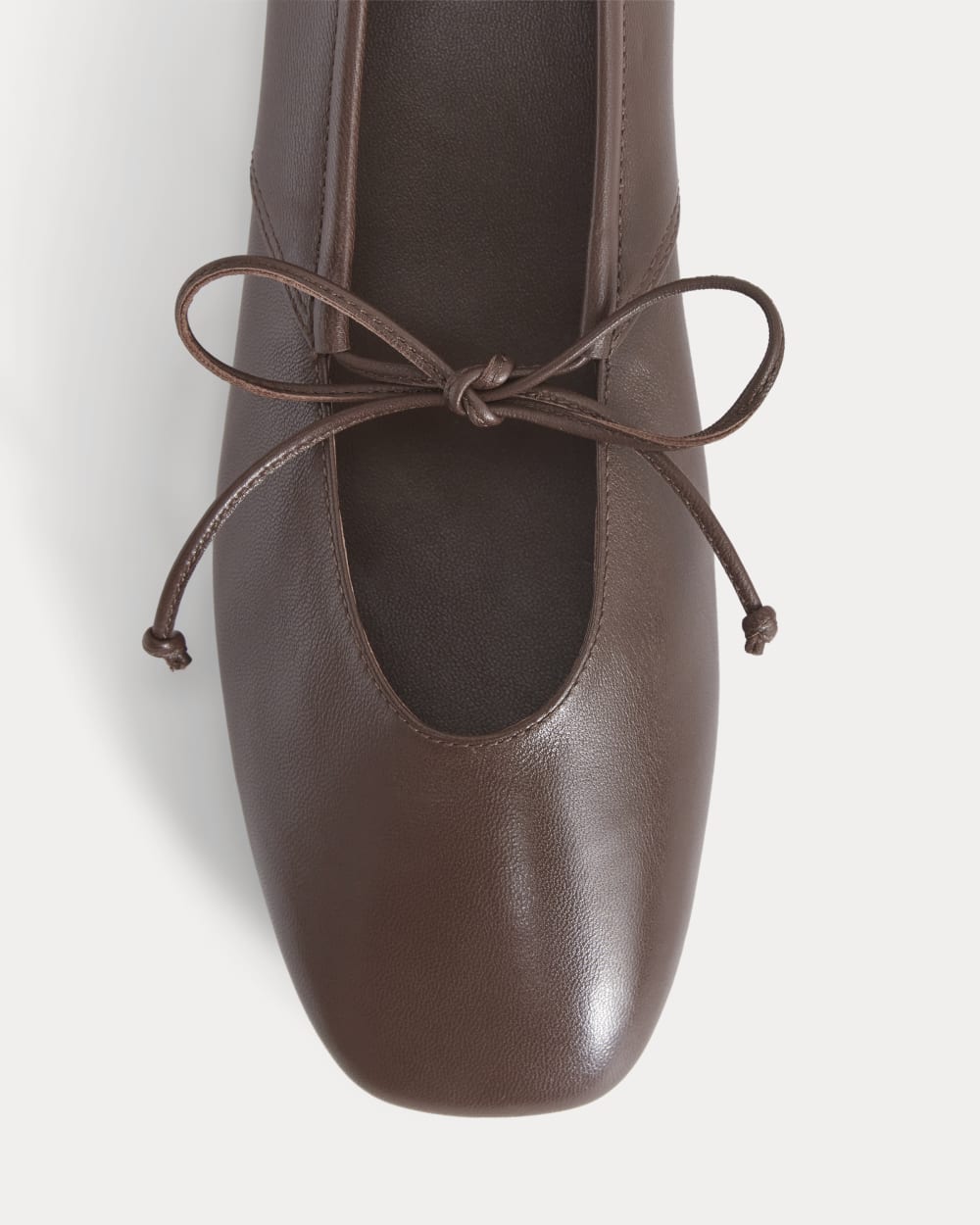 Leather Keyhole Flat in Burnt Umber — detail view