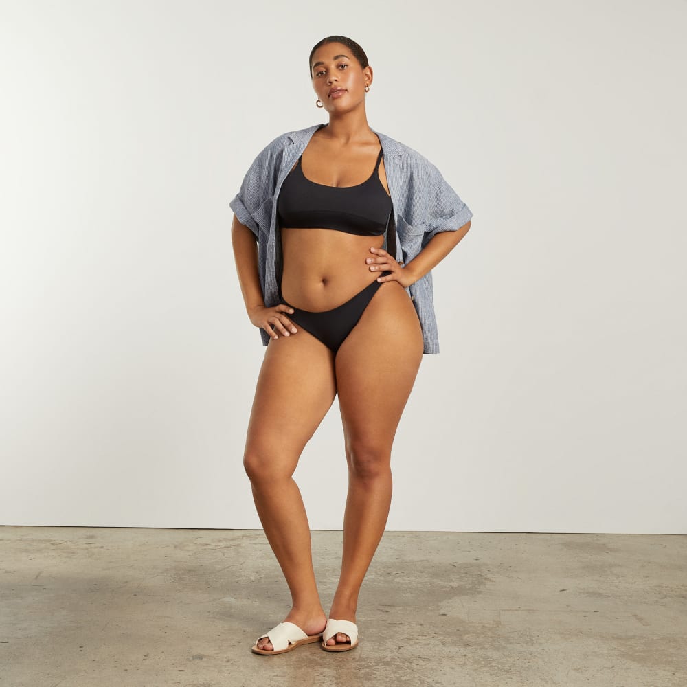 The Scoop-Neck Bikini Top in Black — detail view