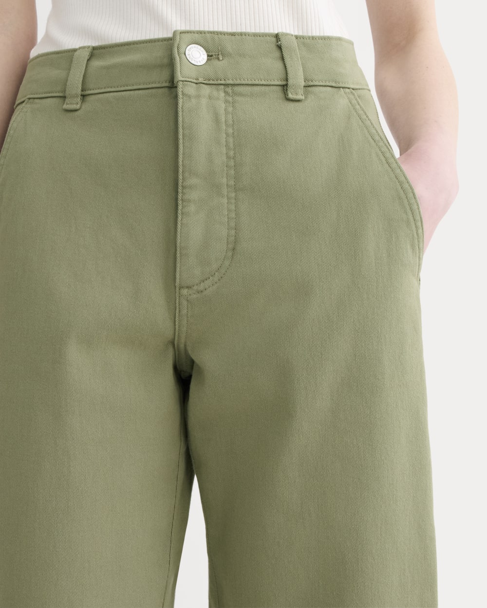 The Utility Straight-Leg Pant in Sagebrush — detail view