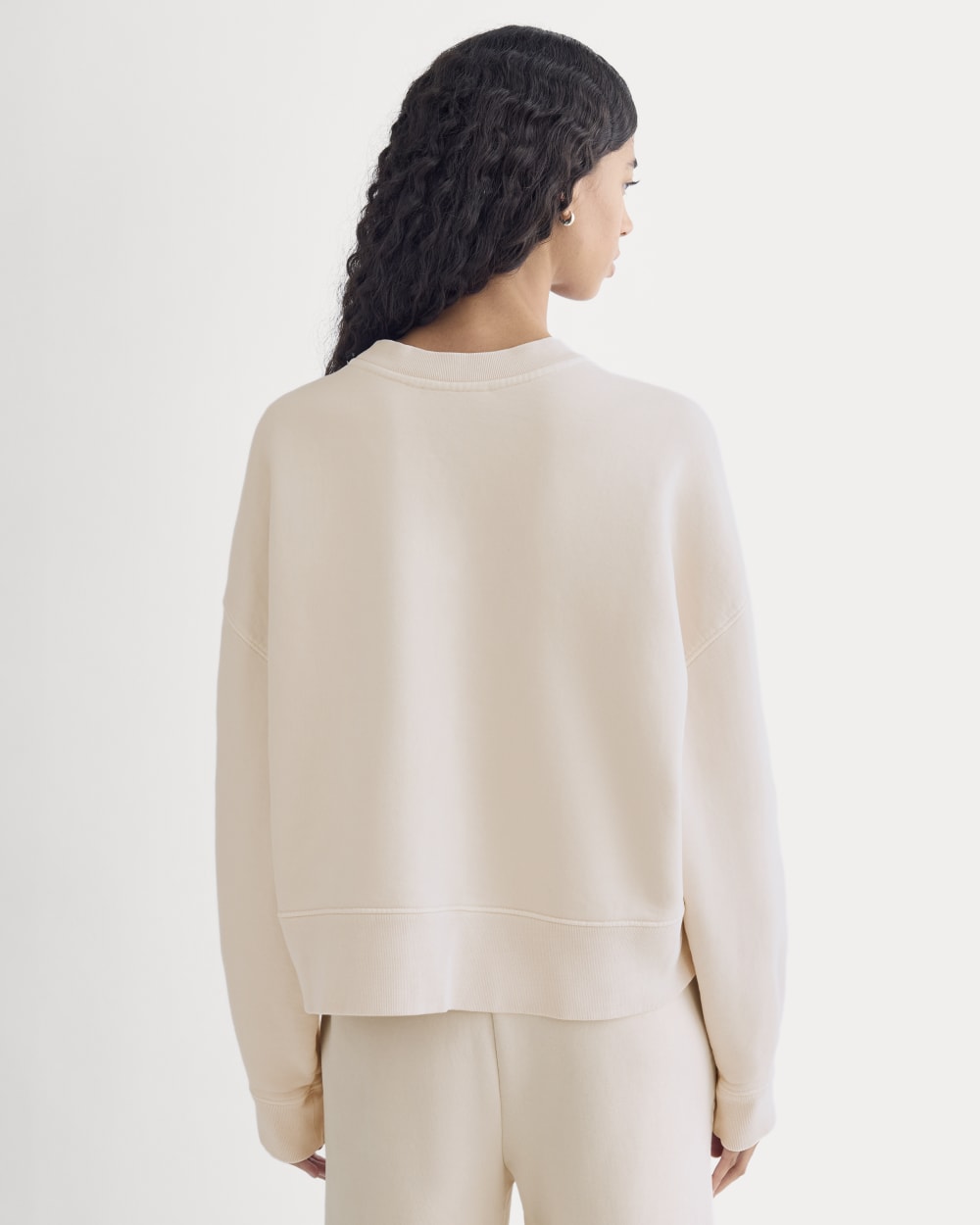 Everlane x The Laufey Foundation Cropped Sweatshirt in Pale Peony — detail view