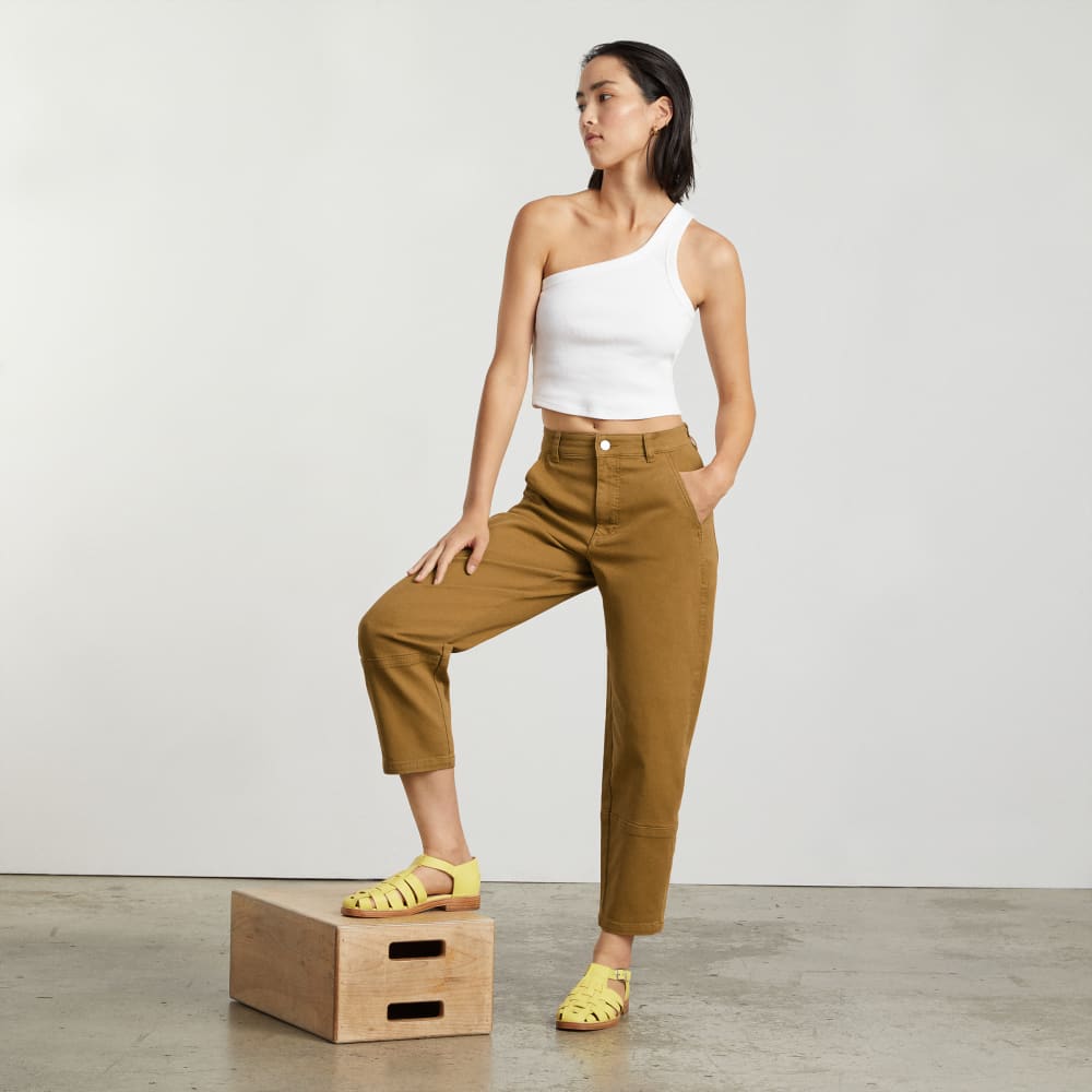 The Utility Barrel Pant in Golden Brown — detail view