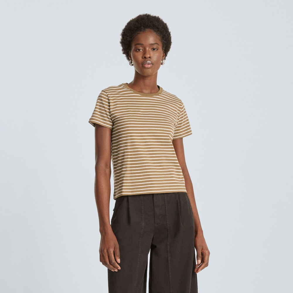 The Box-Cut Tee in Essential Cotton in Olive / Tan — alternate view