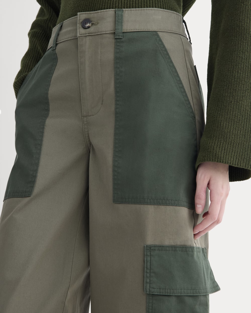 The Utility Cargo Pant in Kalamata / Duffel Bag — detail view